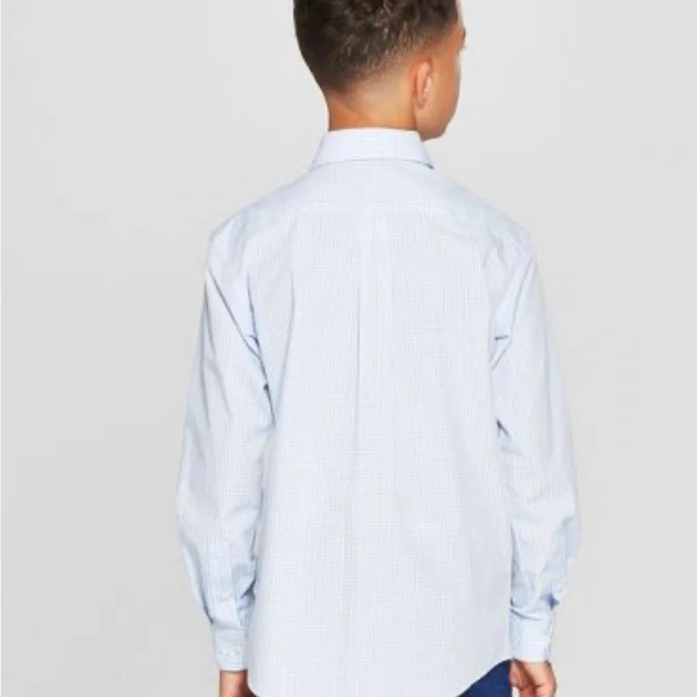 Boys' Long Sleeve Button-Down Shirt - Cat & Jack
